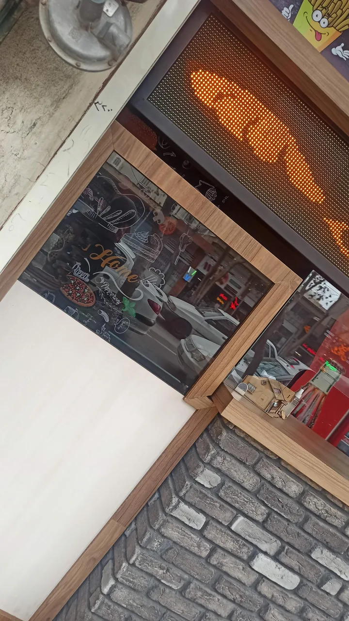 فست فود هوم ویچ - تصویر 5
