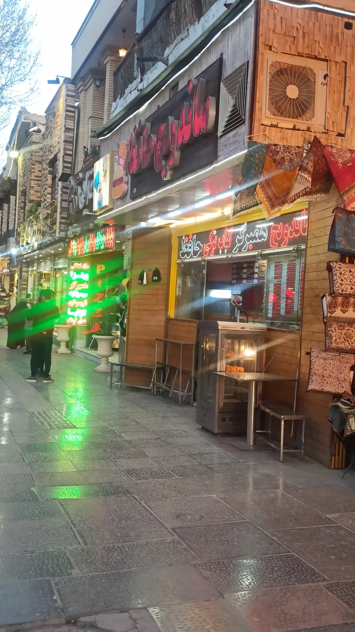 ساندویچ حافظ - تصویر 4