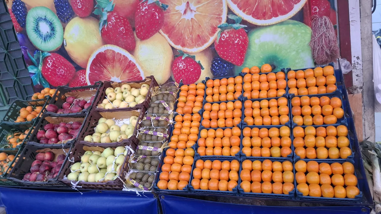میوه سرای طاها