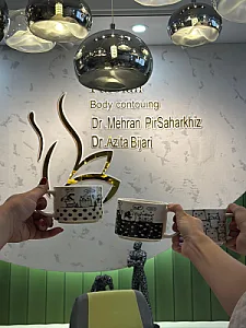 مطب دکتر فریدنیا