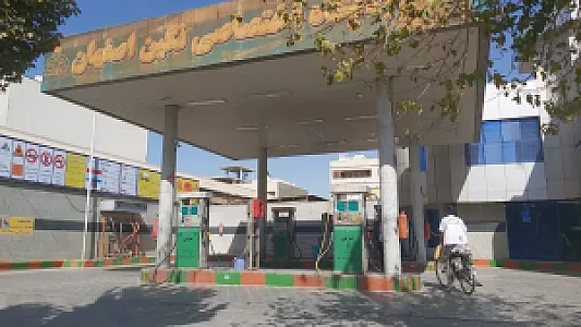 پمپ بنزین اختصاصی ورزشگاه