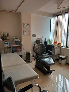 مطب دکتر زهرا آزادی پیکر