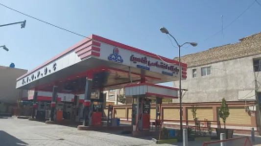 پمپ بنزین شاهین