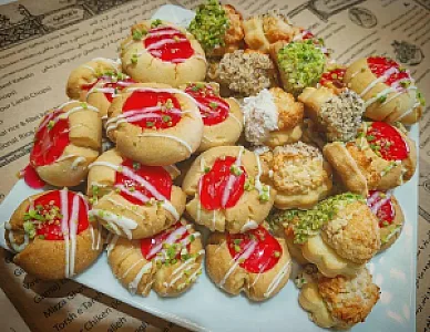 کافه رستوران کادوس