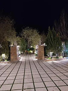باغ رستوران ال ماه
