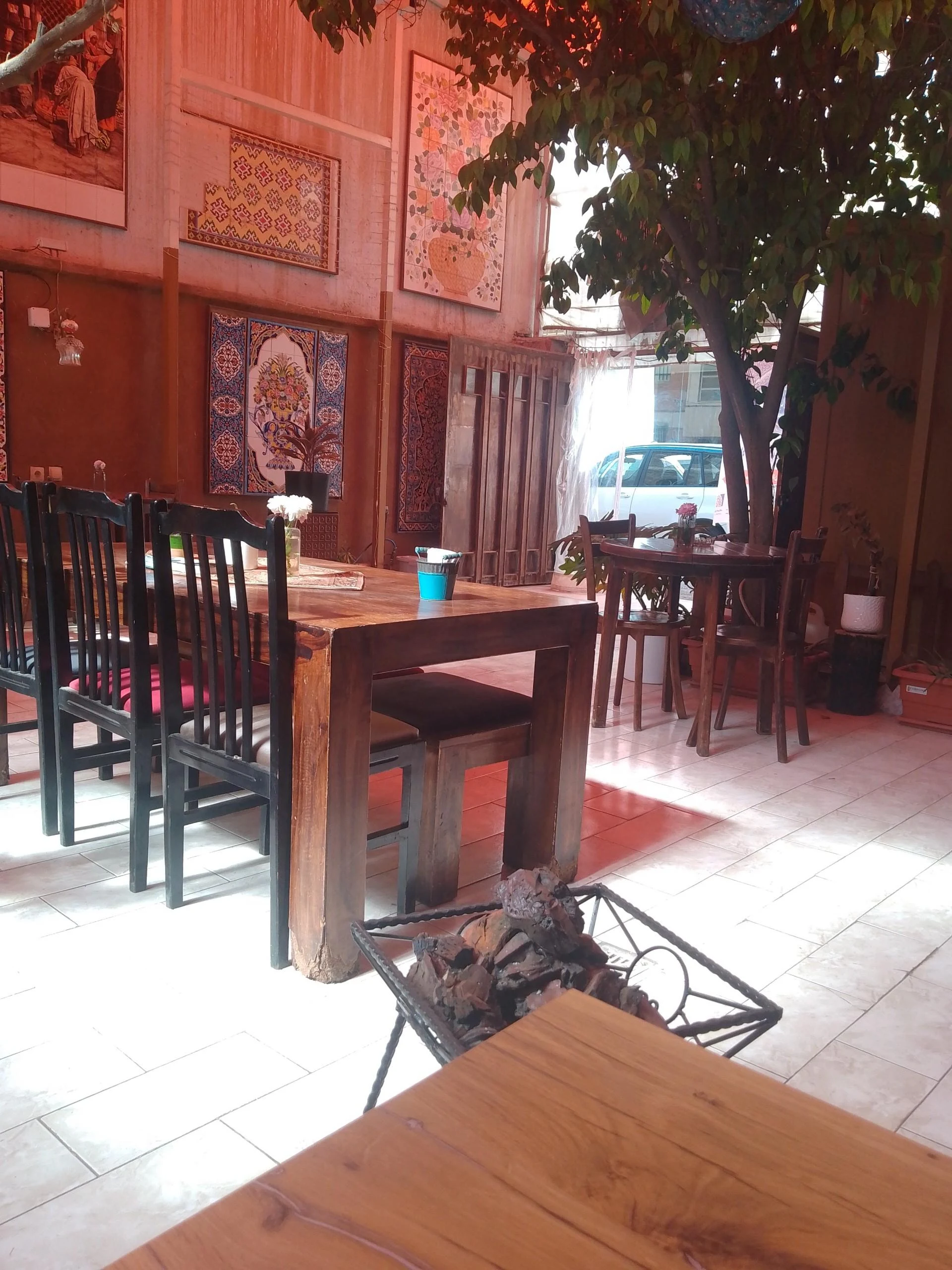 کافه رستوران ترنج