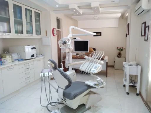 مطب دندانپزشکی دکتر رضا شیرازی