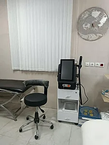 کلینیک لیزر درمانگاه طبیبان