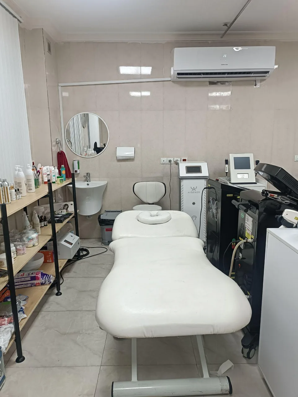 کلینیک لیزر درمانگاه طبیبان - تصویر 3