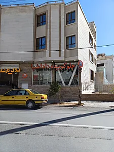 چلوکباب کوبیده داداشیا