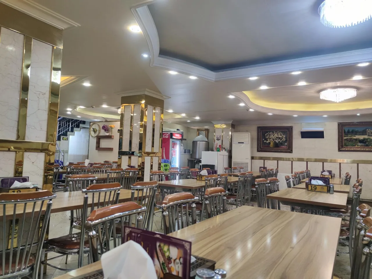چلوکبابی باختر - تصویر 2