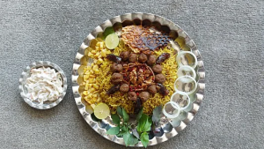 غذای خانگی ته چین مه چین
