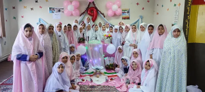 مدرسه ابتدایی پیروزی