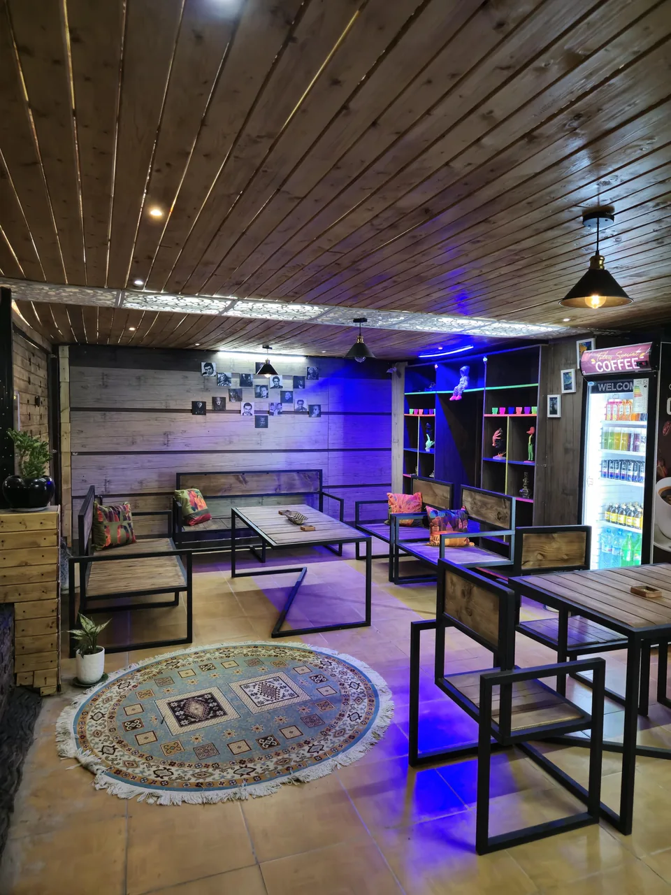 کافی شاپ بلوط - تصویر 3