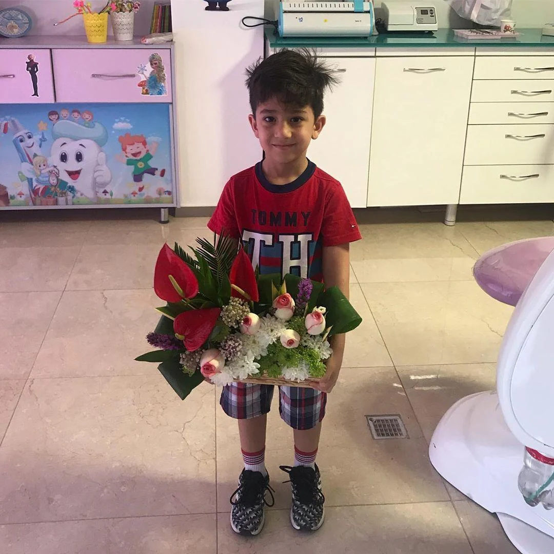 دندانپزشکی کودکان دکتر ساناز طهمورث پور - دندانپزشک در اصفهان - تصویر 4