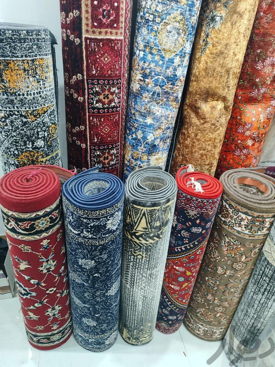 مجموعه فرش و موکت اشرافی - تصویر 3