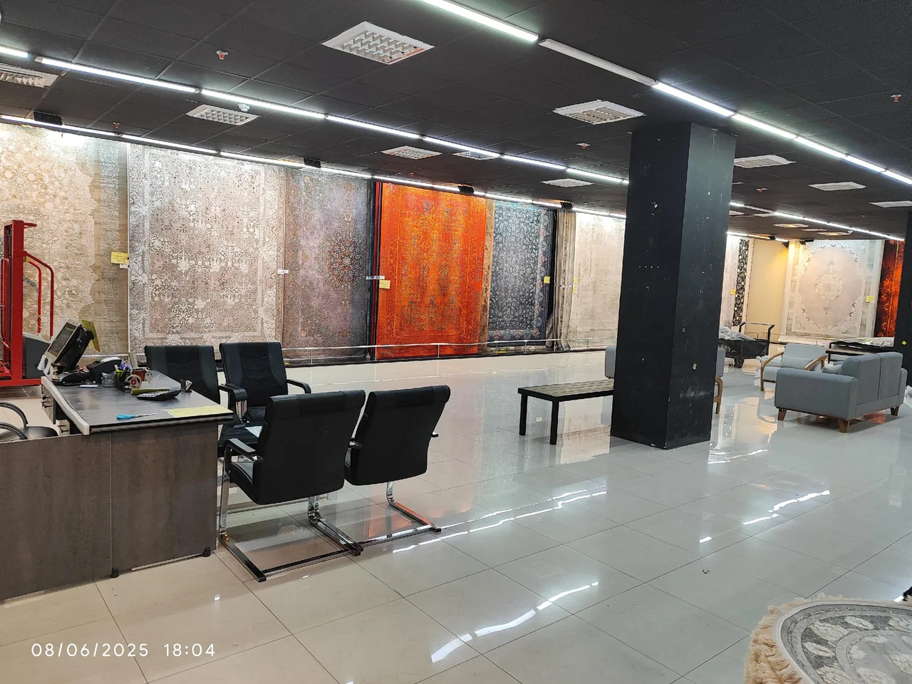 فرش ومبل نگین فارس - تصویر 2