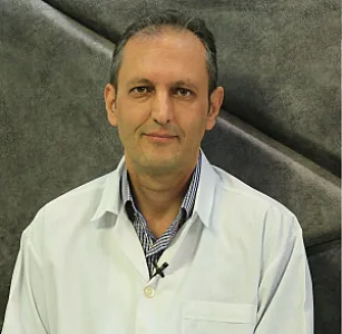 دکتر منصور ریسمانچیان