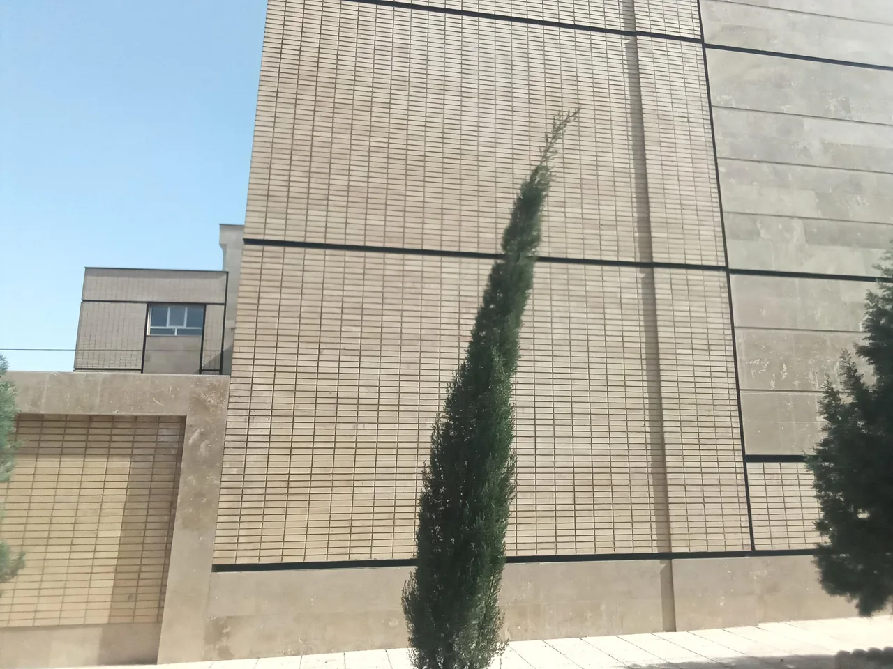 مجتمع آموزشی طاها - تصویر 2
