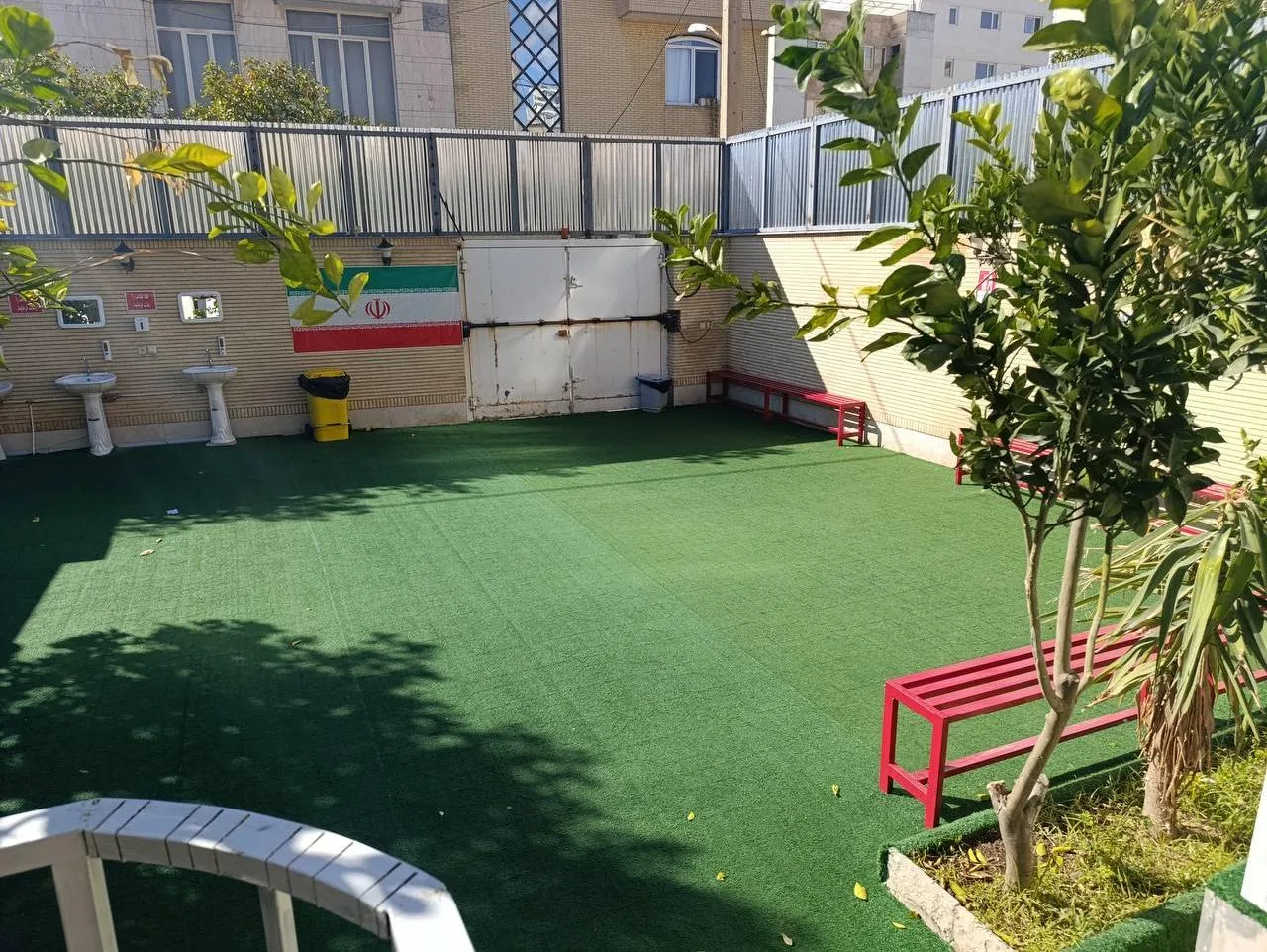 دبیرستان پسرانه پرتو علوی متوسطه اول - تصویر 3