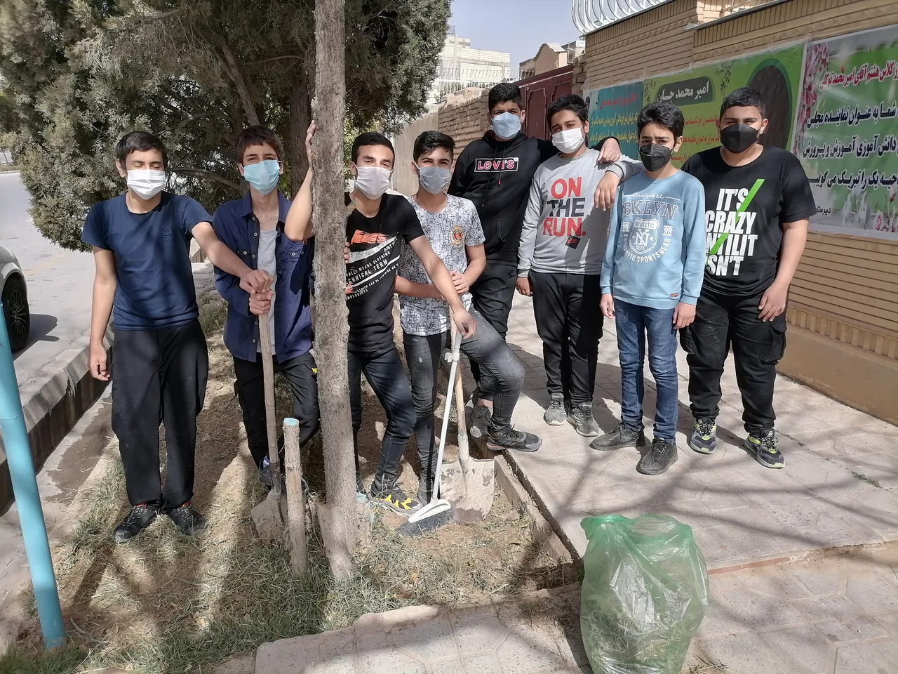 دبیرستان غیر دولتی پسرانه برازنده (دوره اول) - تصویر 3