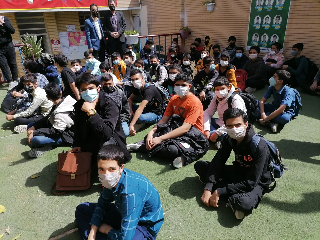 دبیرستان غیر دولتی پسرانه برازنده (دوره اول) - تصویر 5