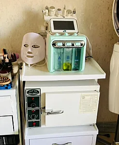 کلینیک زیبایی شایسته