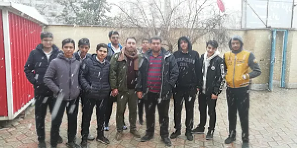 هنرستان فن آوران