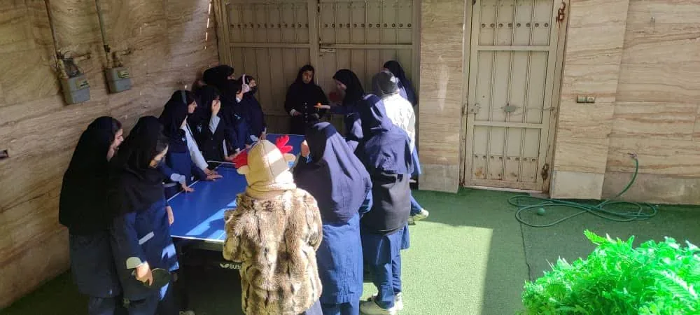 دبیرستان غیردولتی دخترانه دانشورزان غزال - تصویر 2