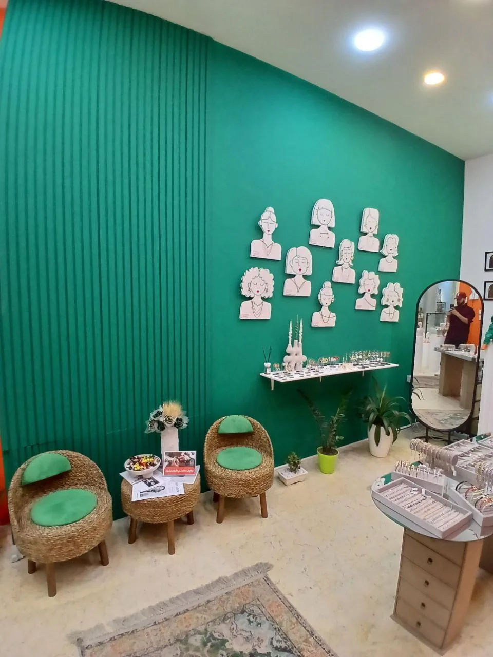فامین اکسسوری