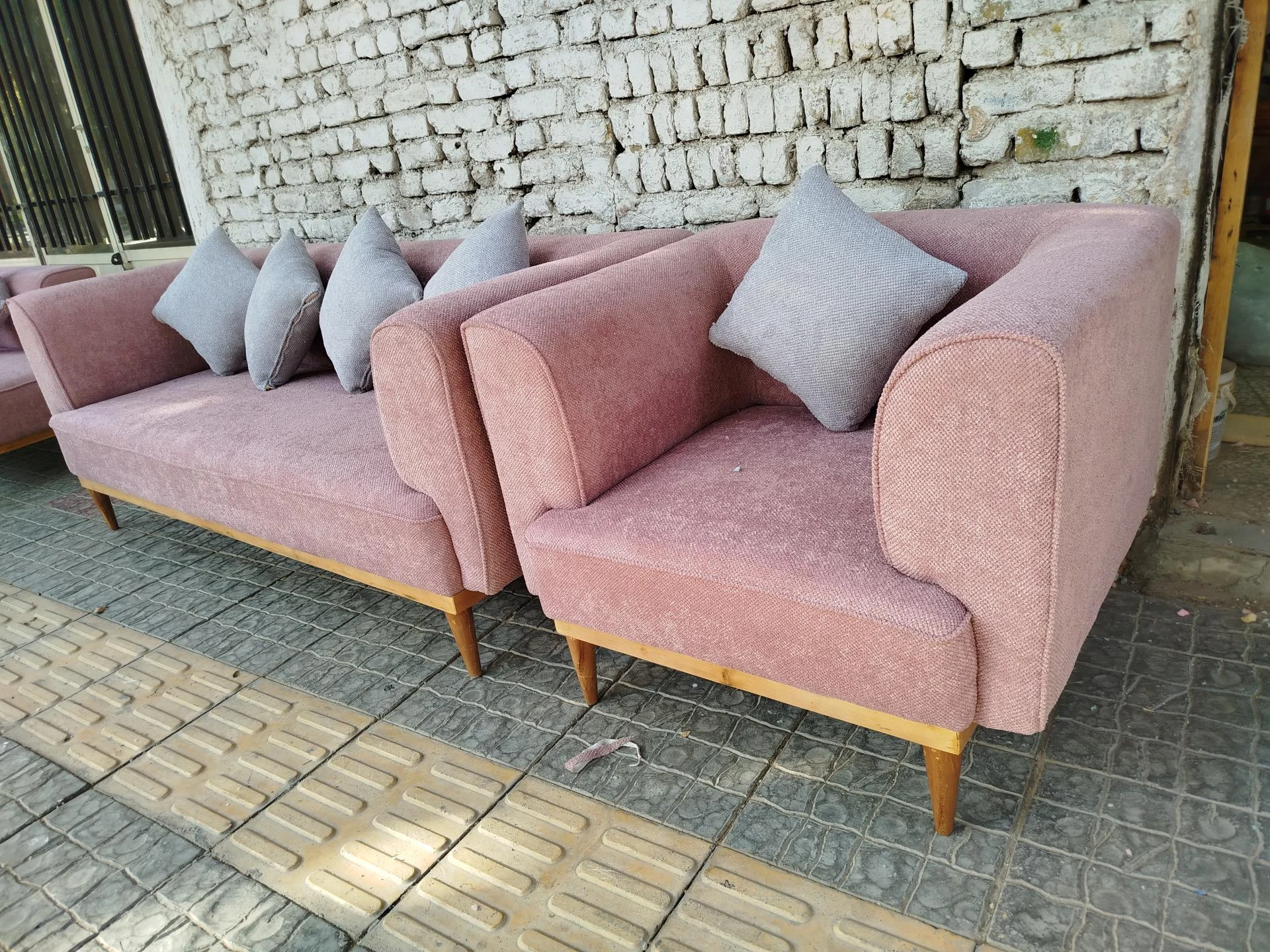 فروشگاه مبلمان چهلستون - تصویر 2