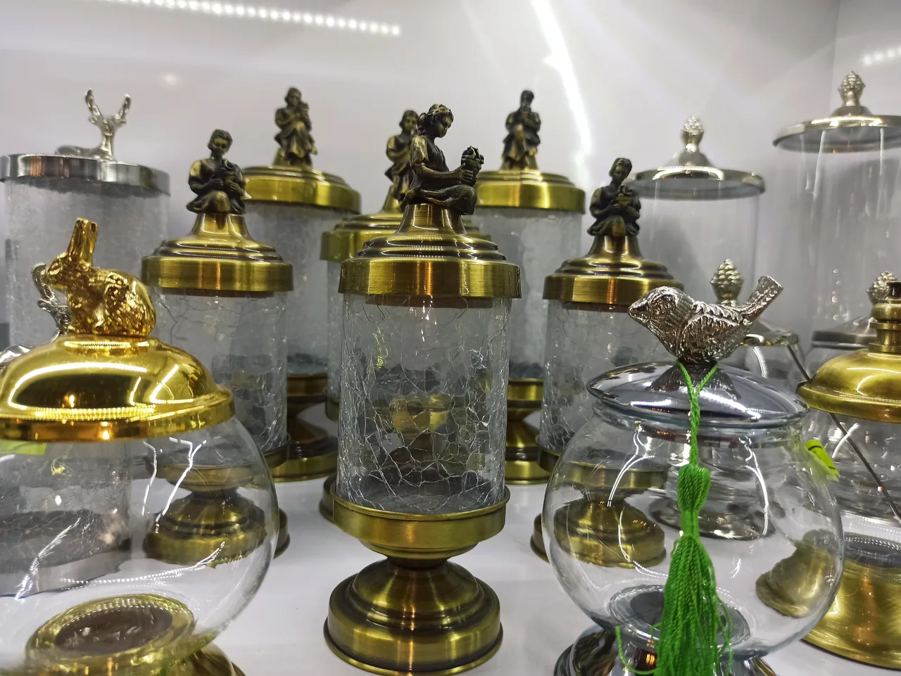 گالری ناهیدیان - تصویر 3