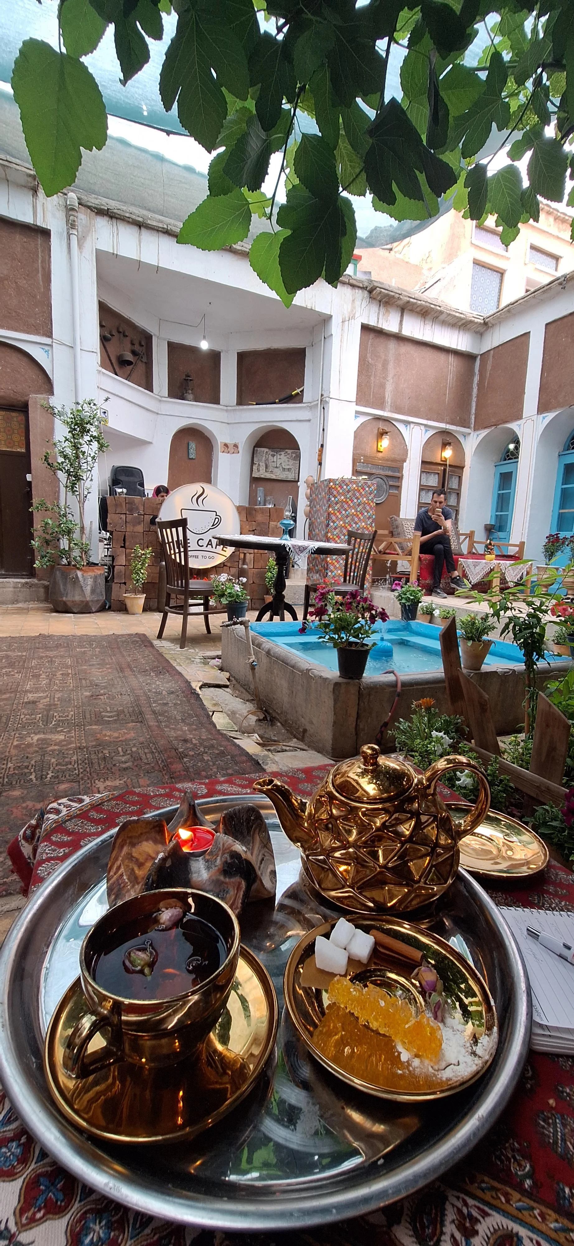 اقامتگاه بومگردی خونه حوضک - مهمانسرا و مهمانپذیر در اصفهان