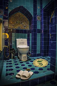 اقامتگاه سنتی طاووسیه