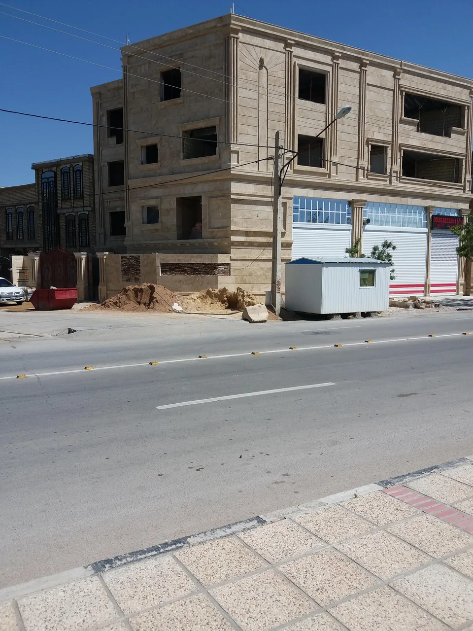 ساختمان تجاری مسکونی نیما