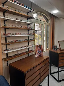 کلینیک چشم آساره