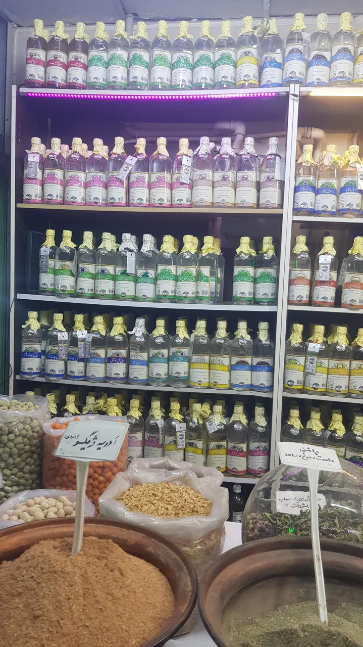 عطاری و سرای ادویه جان جنوب - طب سنتی و عطاری در کرج - تصویر 3