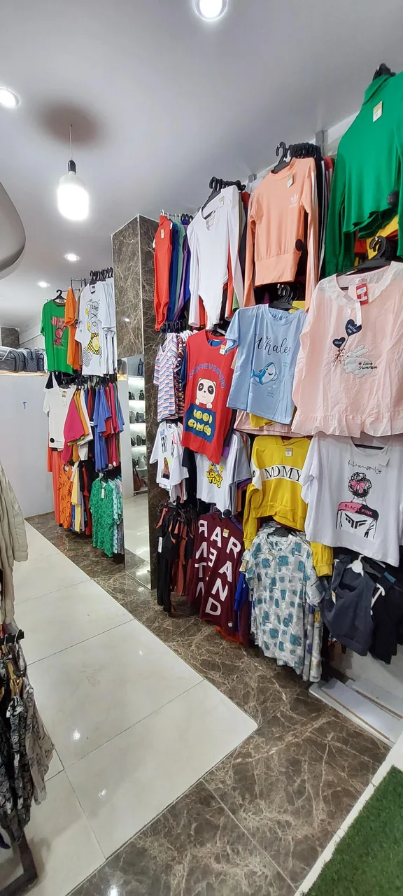 پوشاک و کفش اوستا - تصویر 2