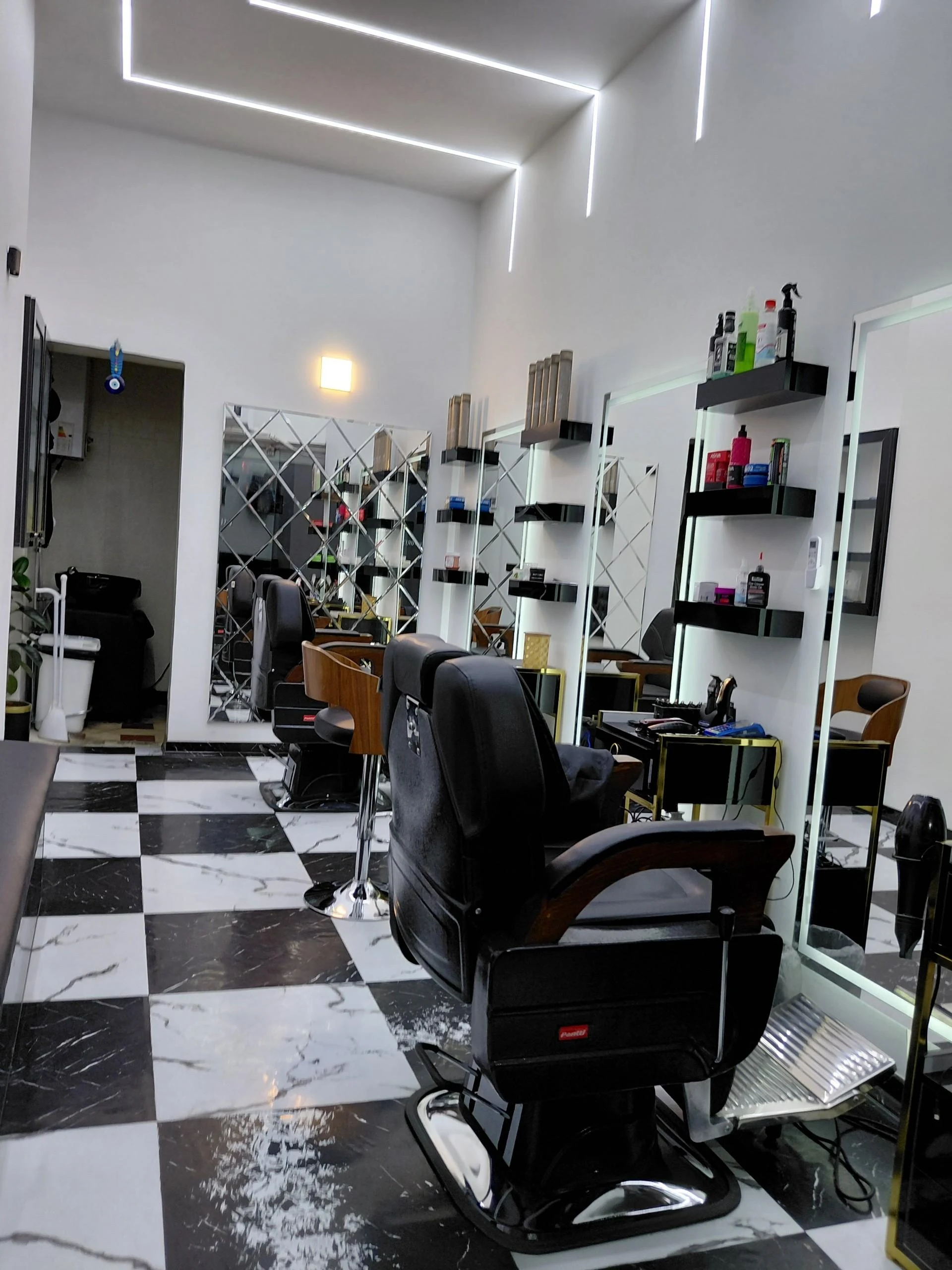 آرایشگاه مهدی