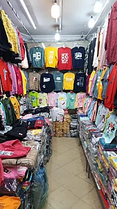 تولید و پخش پوشاک تکتم