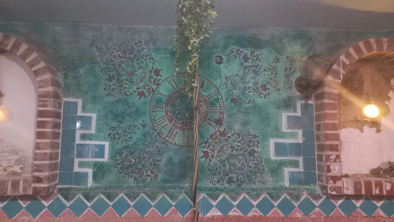 سرای گردشگری شب فیروزه ای