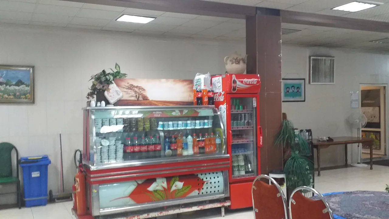رستوران قائم (اصل)