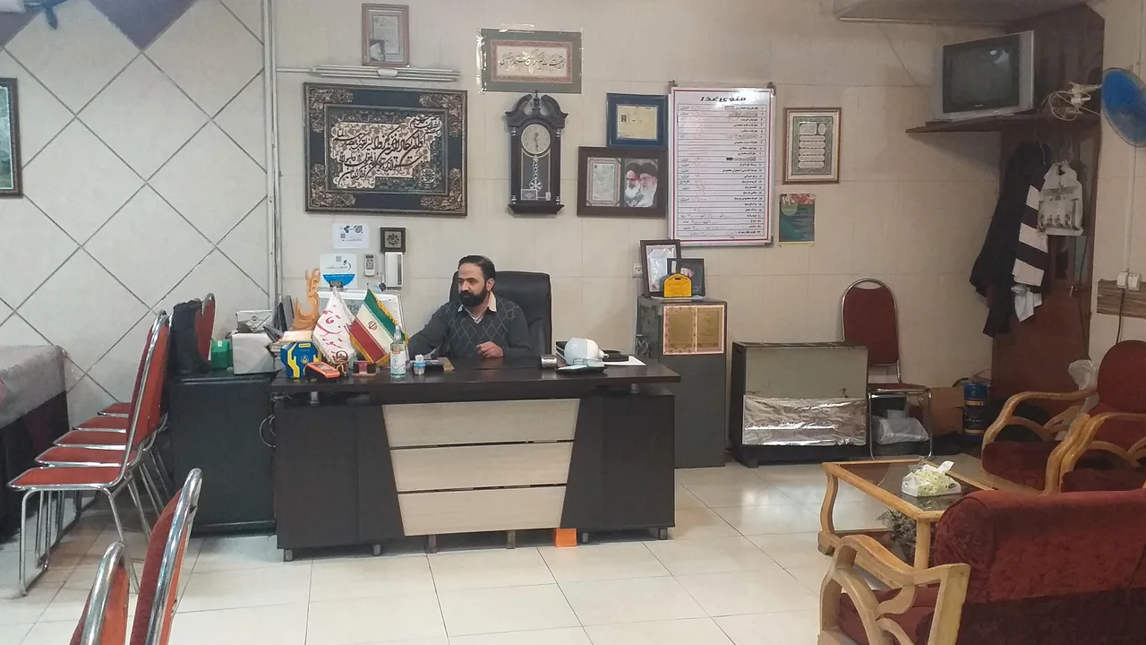 رستوران قائم (اصل) - تصویر 3