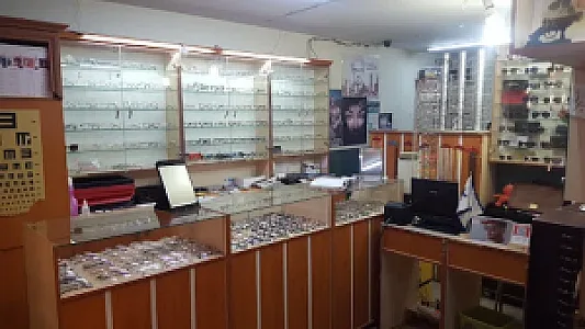 عینک پزشکان