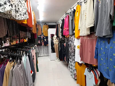 فروشگاه پوشاک برتر