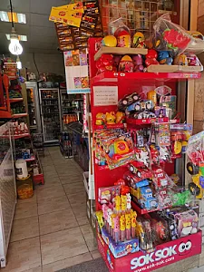 سوپر مارکت شفیعی