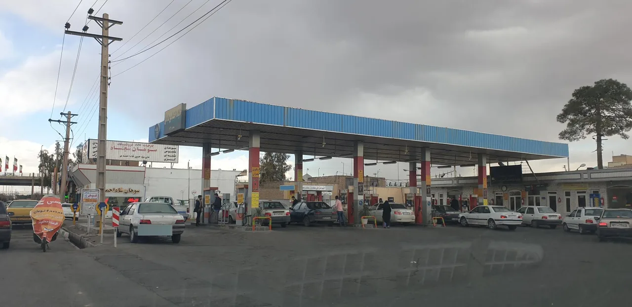 جایگاه سوخت صادقی - تصویر 2