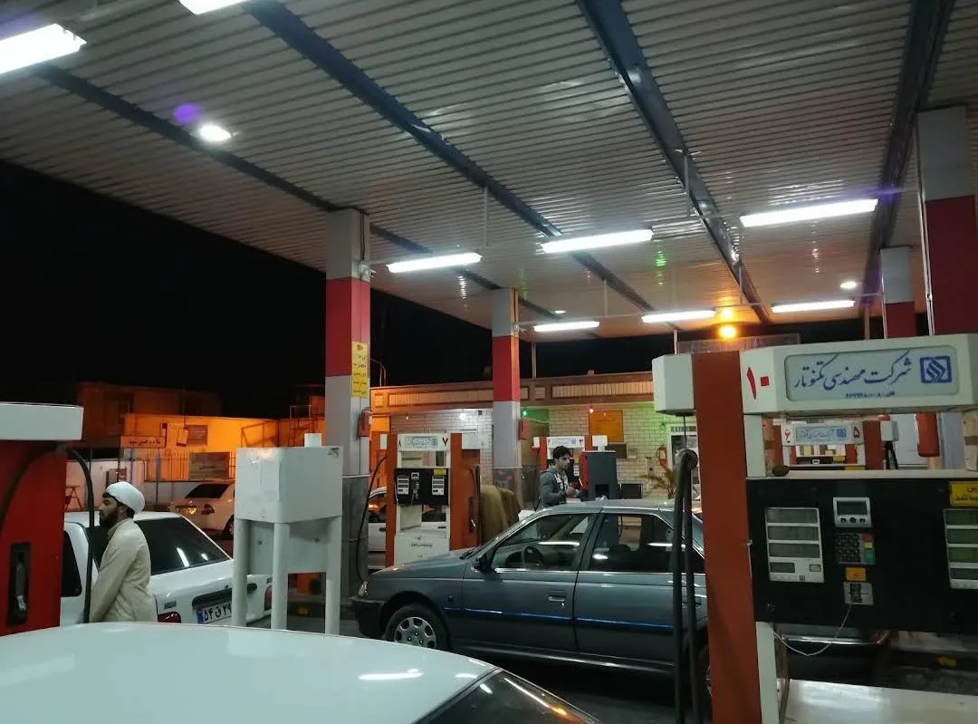 جایگاه سوخت صادقی - تصویر 3