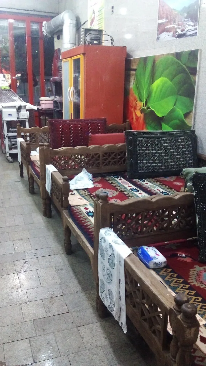 جگر سرای شب نشین - تصویر 2