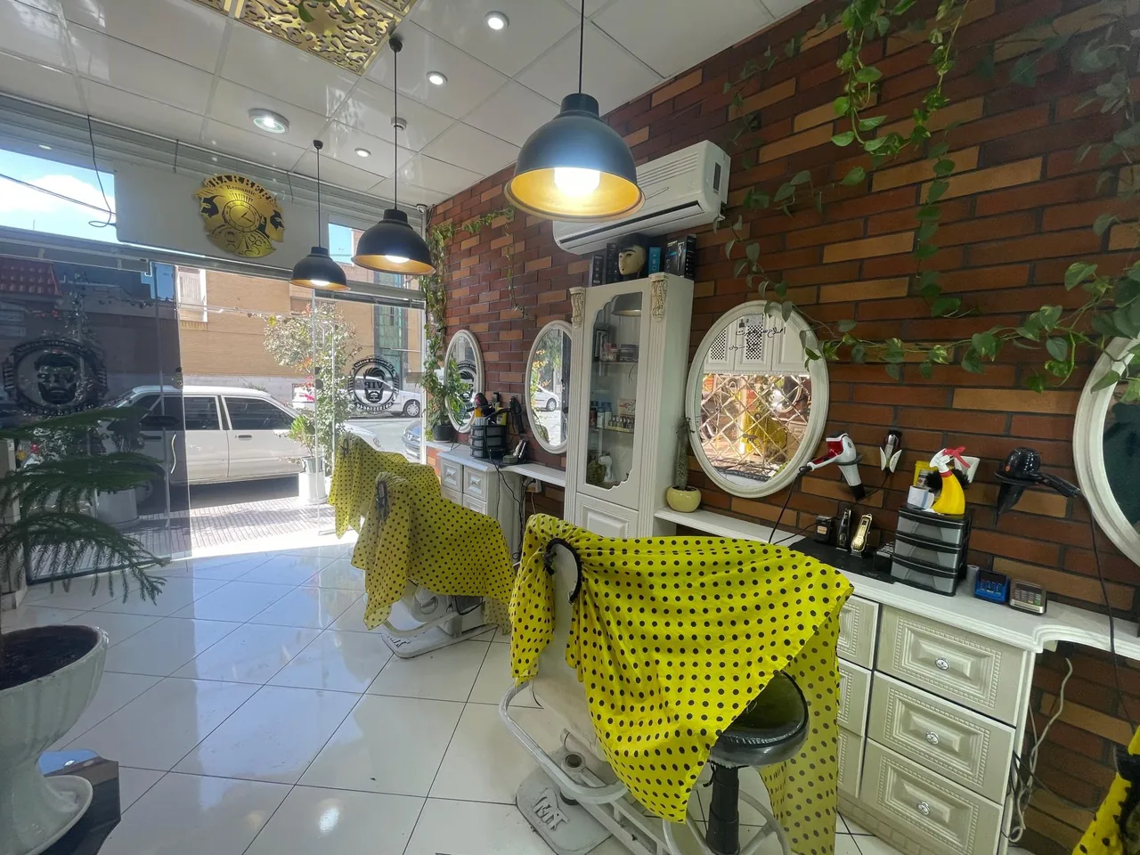 سالن زیبایی مردانه Vipداماد - سلمانی (آرایشگاه مردانه) در قم - تصویر 4
